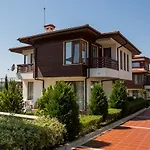 In Complex Trakiyskiy Bryag *