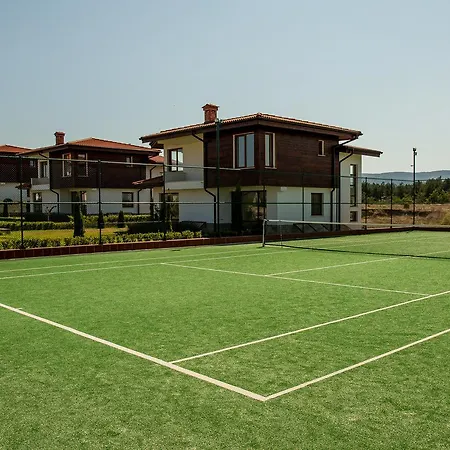 In Complex Trakiyskiy Bryag וילה *