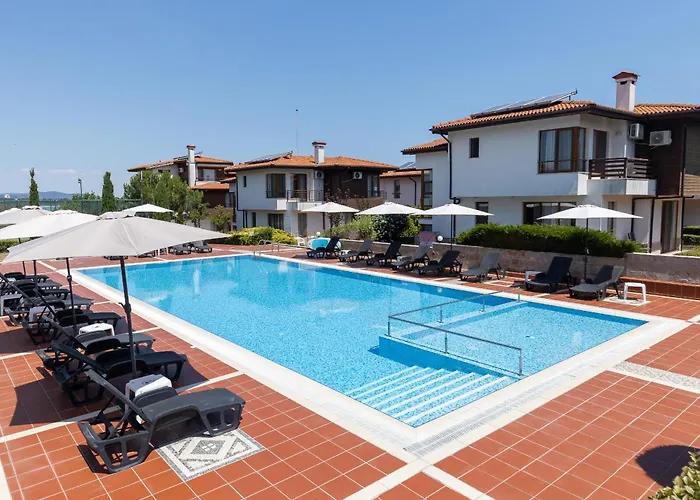 In Complex Trakiyskiy Bryag * Lozenets