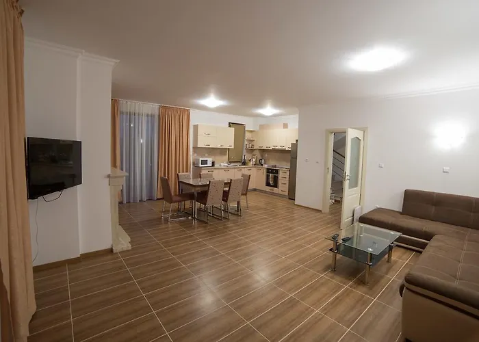 In Complex Trakiyskiy Bryag * Lozenets