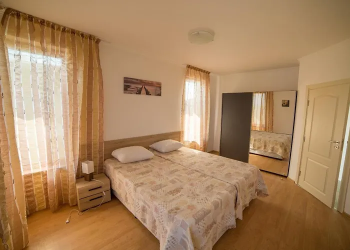 In Complex Trakiyskiy Bryag Villa *