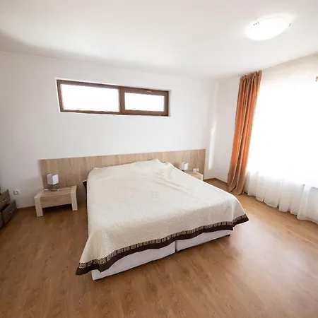 In Complex Trakiyskiy Bryag וילה *